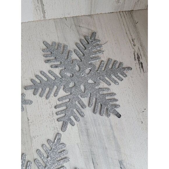 Large silver glitter snowflake ornament Xmas set - Picture 6 of 8